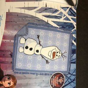 Olaf tie blanket